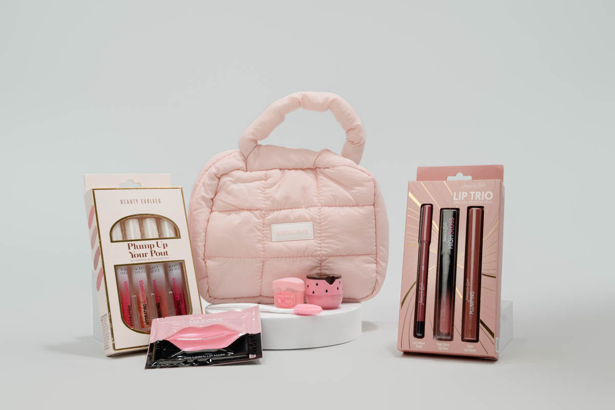 Plush and Pout Beauty Set